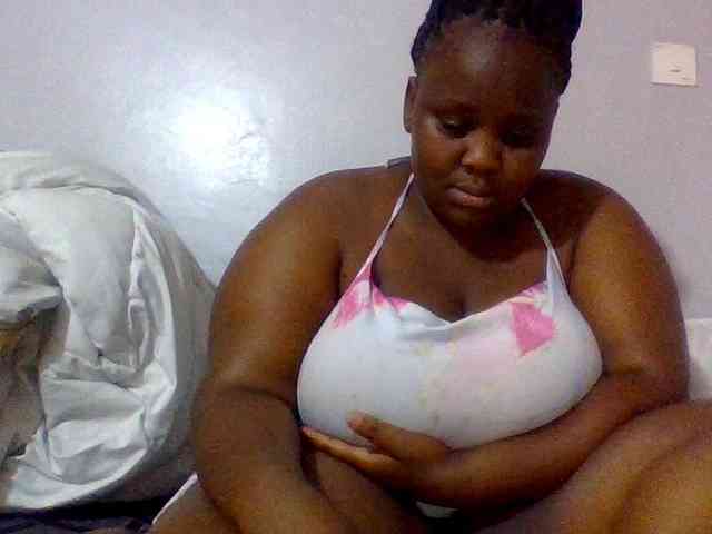 Bursty-Monique Bursty-Monique