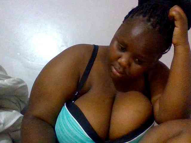 Bursty-Monique webcam