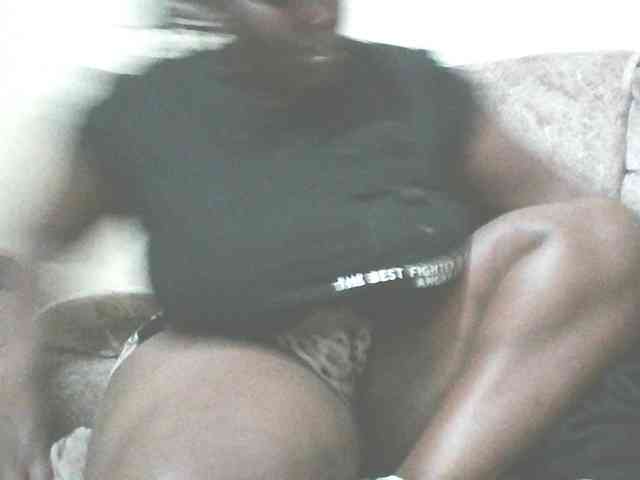 Bursty-Monique webcam