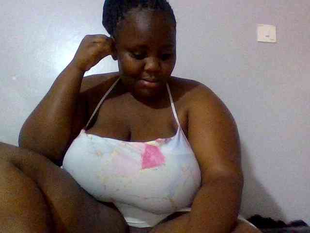 Bursty-Monique webcam