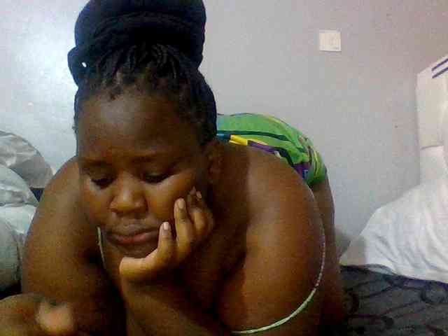 Bursty-Monique webcam