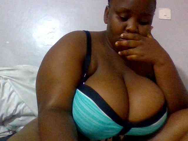 Bursty-Monique webcam