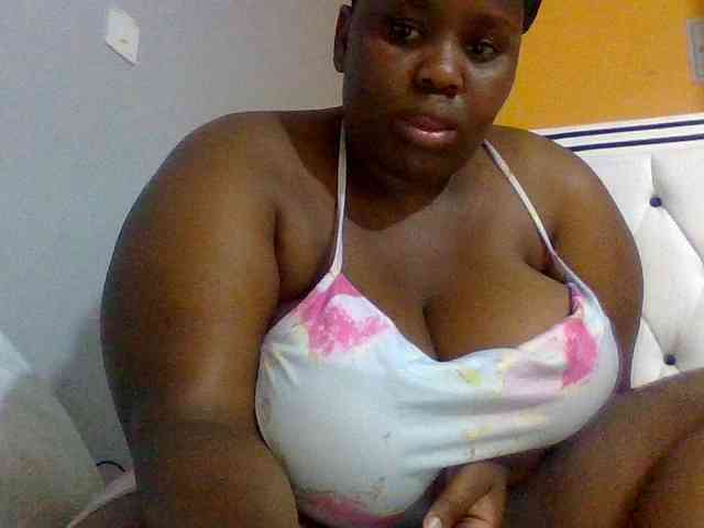 Bursty-Monique webcam