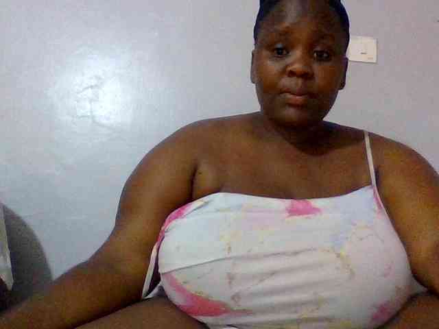 Bursty-Monique webcam