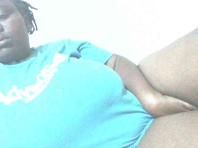 Bursty-Monique webcam