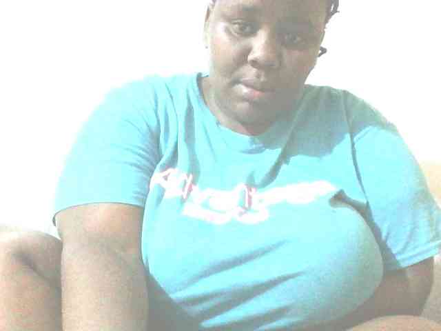 Bursty-Monique webcam