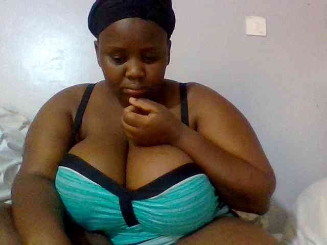 Bursty-Monique webcam