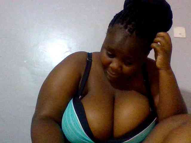 Bursty-Monique webcam