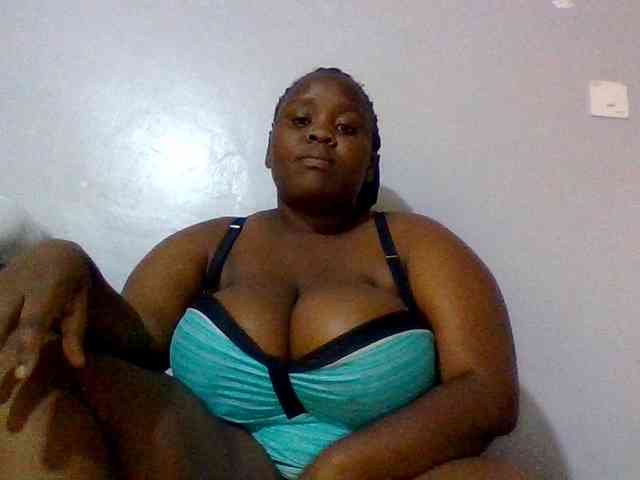 Bursty-Monique webcam