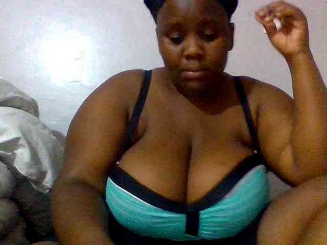 Bursty-Monique webcam