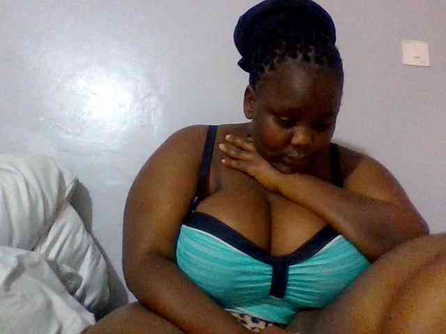 Bursty-Monique webcam