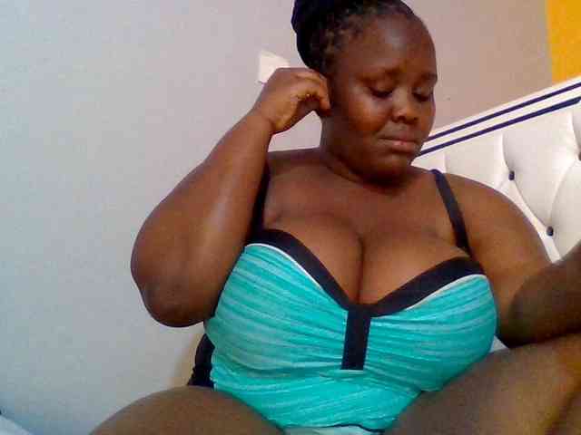 Bursty-Monique webcam