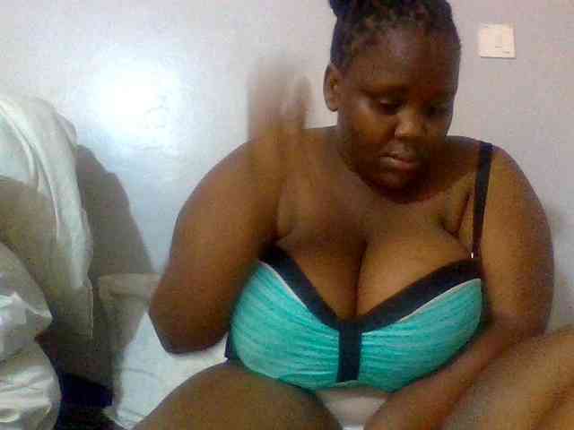 Bursty-Monique webcam