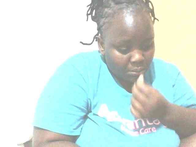 Bursty-Monique webcam