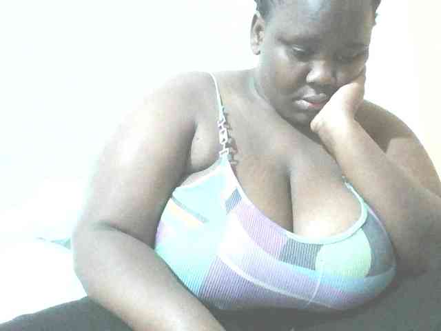 Bursty-Monique webcam