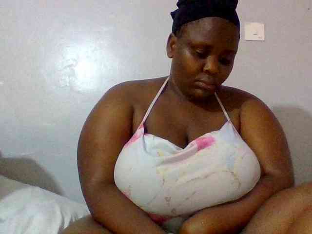 Bursty-Monique webcam