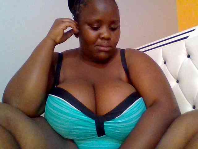 Bursty-Monique webcam