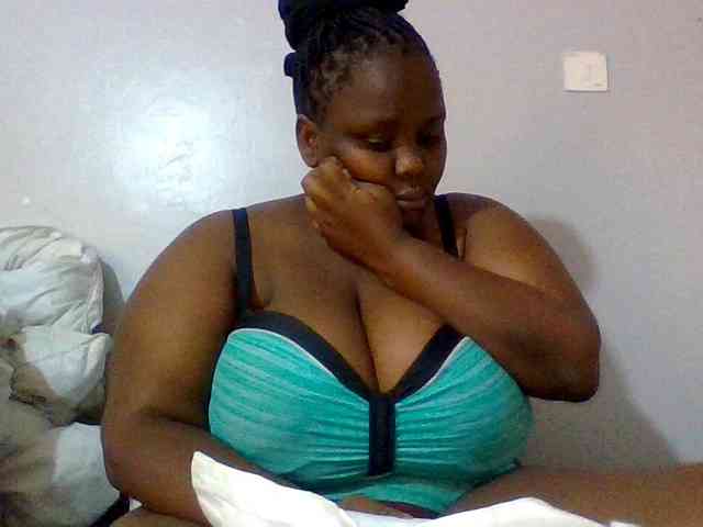Bursty-Monique webcam