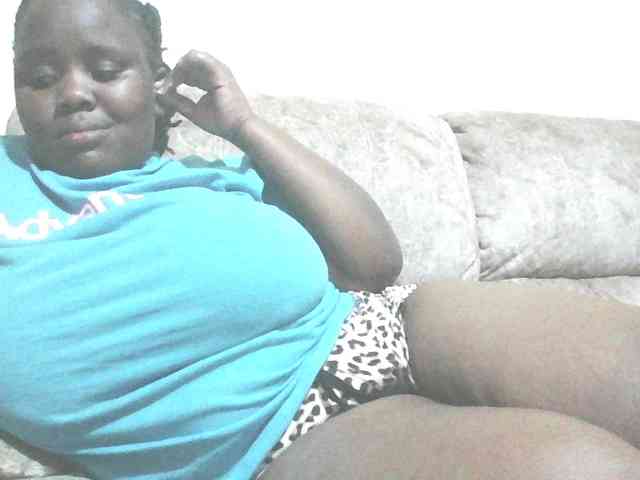 Bursty-Monique webcam
