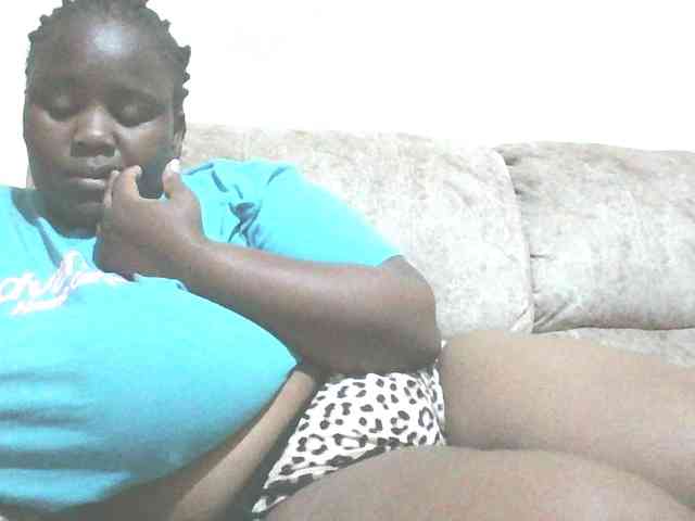 Bursty-Monique webcam