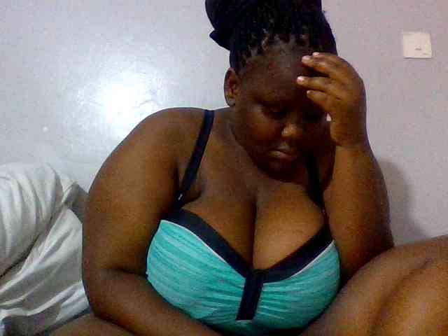 Bursty-Monique webcam