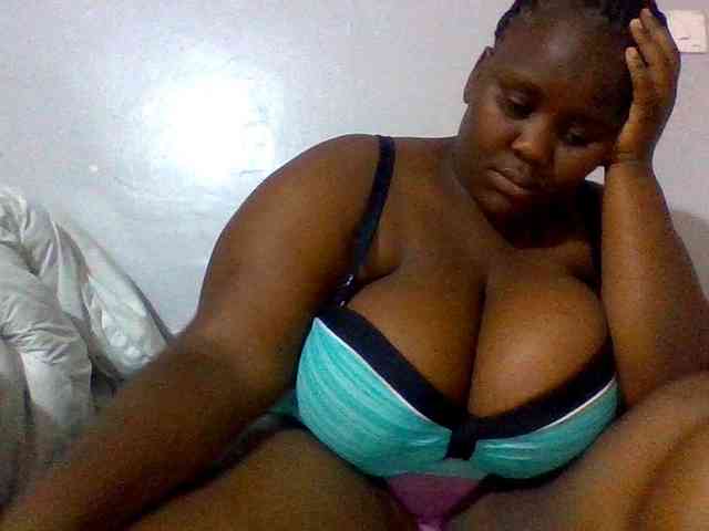 Bursty-Monique webcam