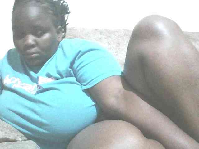 Bursty-Monique webcam