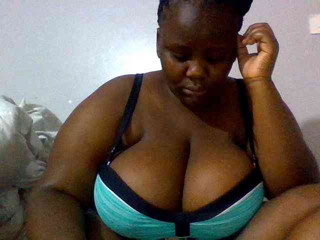 Bursty-Monique webcam