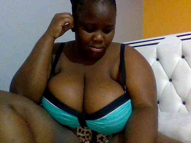 Bursty-Monique webcam