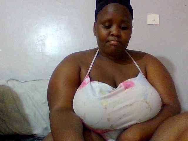 Bursty-Monique webcam