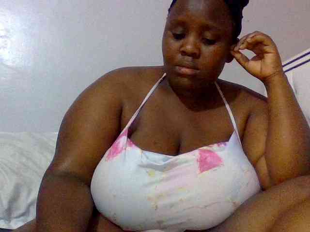Bursty-Monique webcam
