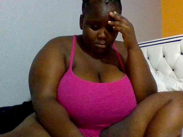 Bursty-Monique webcam