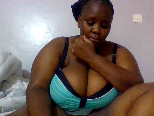 Bursty-Monique webcam