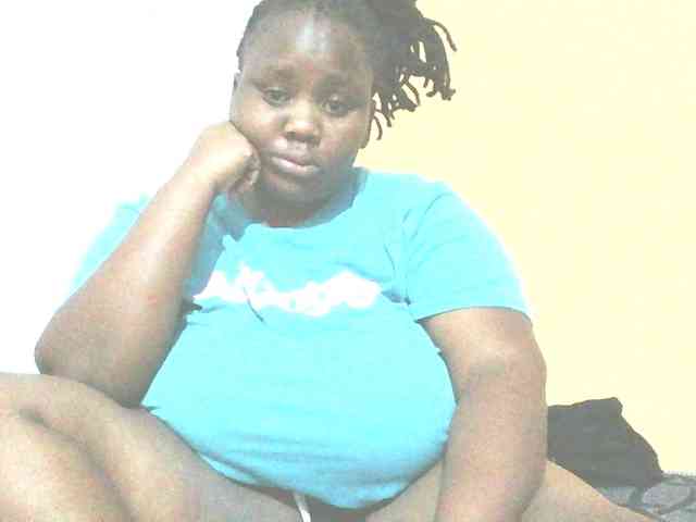 Bursty-Monique webcam