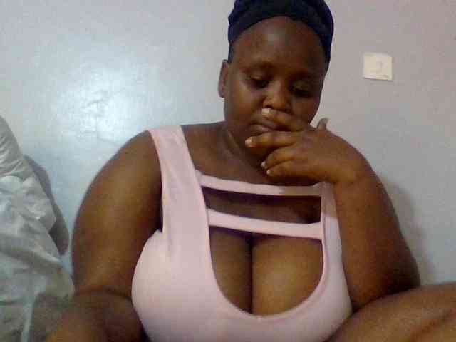 Bursty-Monique webcam