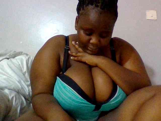 Bursty-Monique webcam