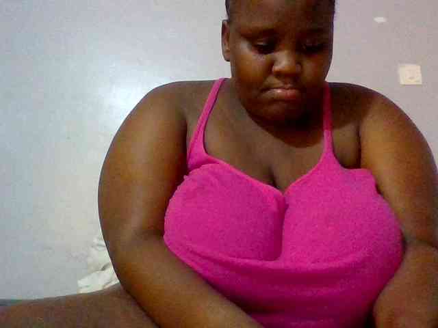 Bursty-Monique webcam