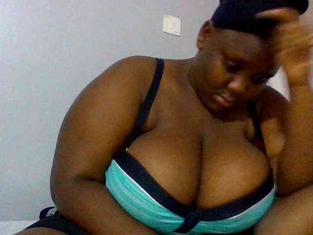 Bursty-Monique Bursty-Monique