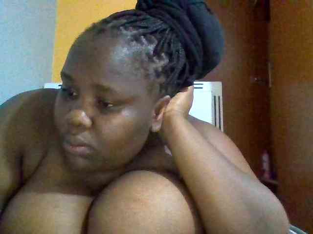 Bursty-Monique webcam