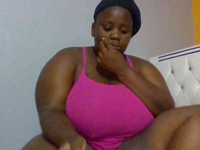 Bursty-Monique webcam