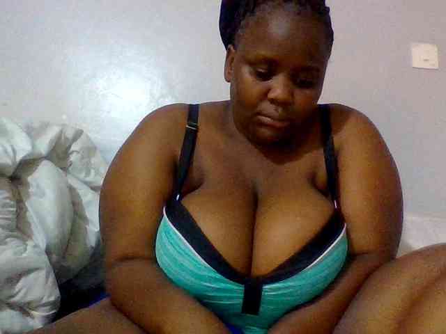 Bursty-Monique webcam