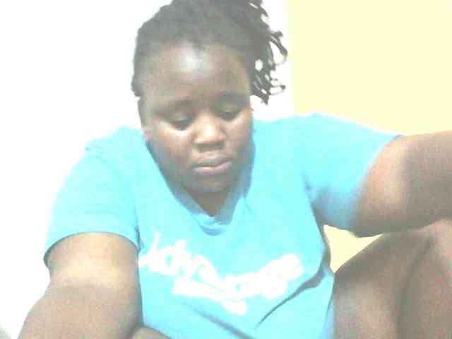 Bursty-Monique webcam