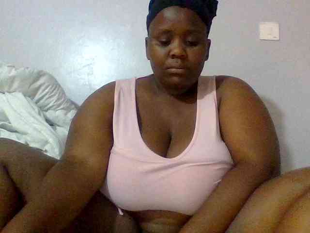 Bursty-Monique webcam