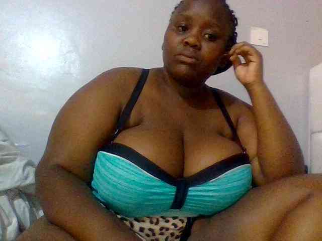 Bursty-Monique webcam