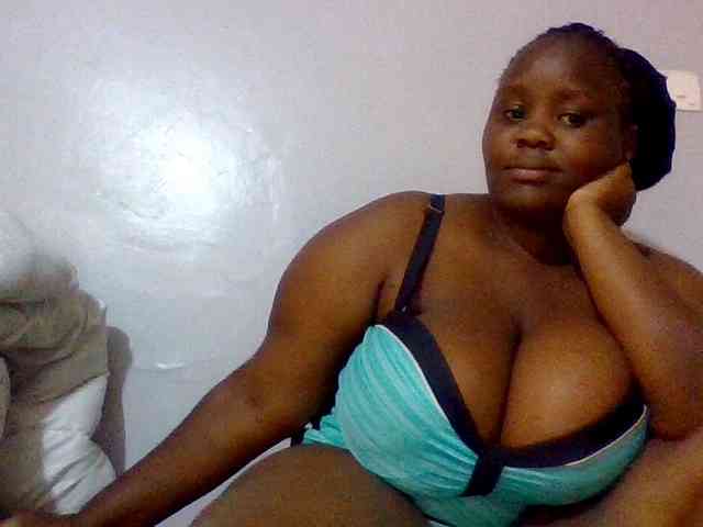 Bursty-Monique webcam