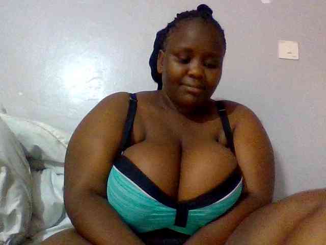 Bursty-Monique webcam