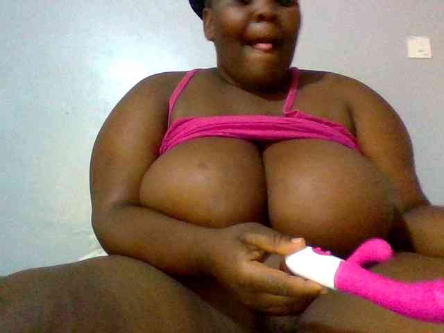 Bursty-Monique webcam