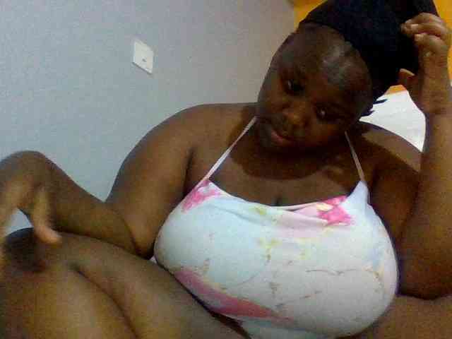 Bursty-Monique webcam