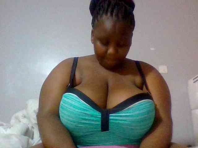 Bursty-Monique webcam