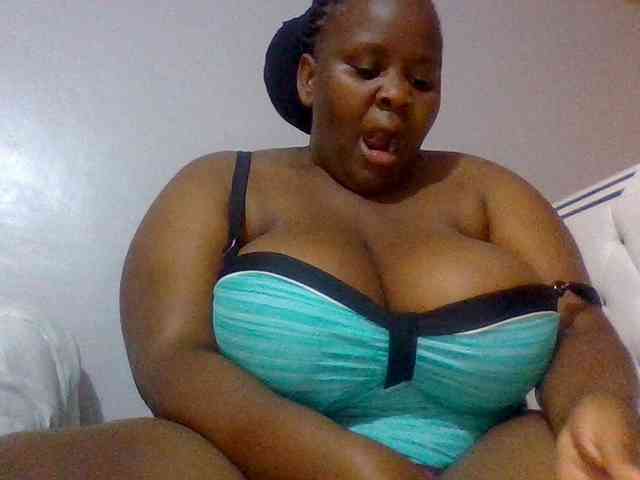 Bursty-Monique webcam